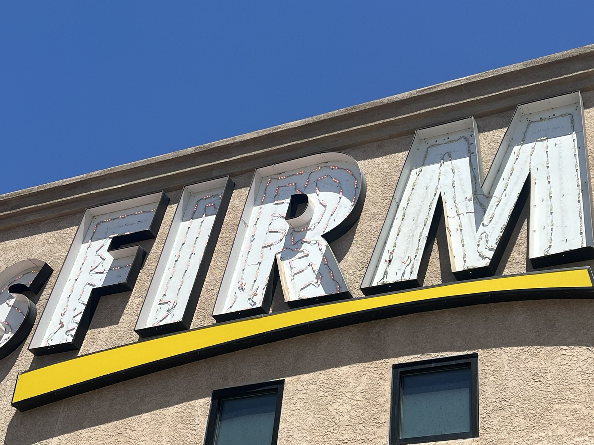 Image of an outdoor sign in Albuquerque from SignPlex